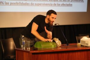 Talleres en la ENERC: formación gremial y violencias laborales, primeros auxilios y riesgos específicos del trabajo audiovisual